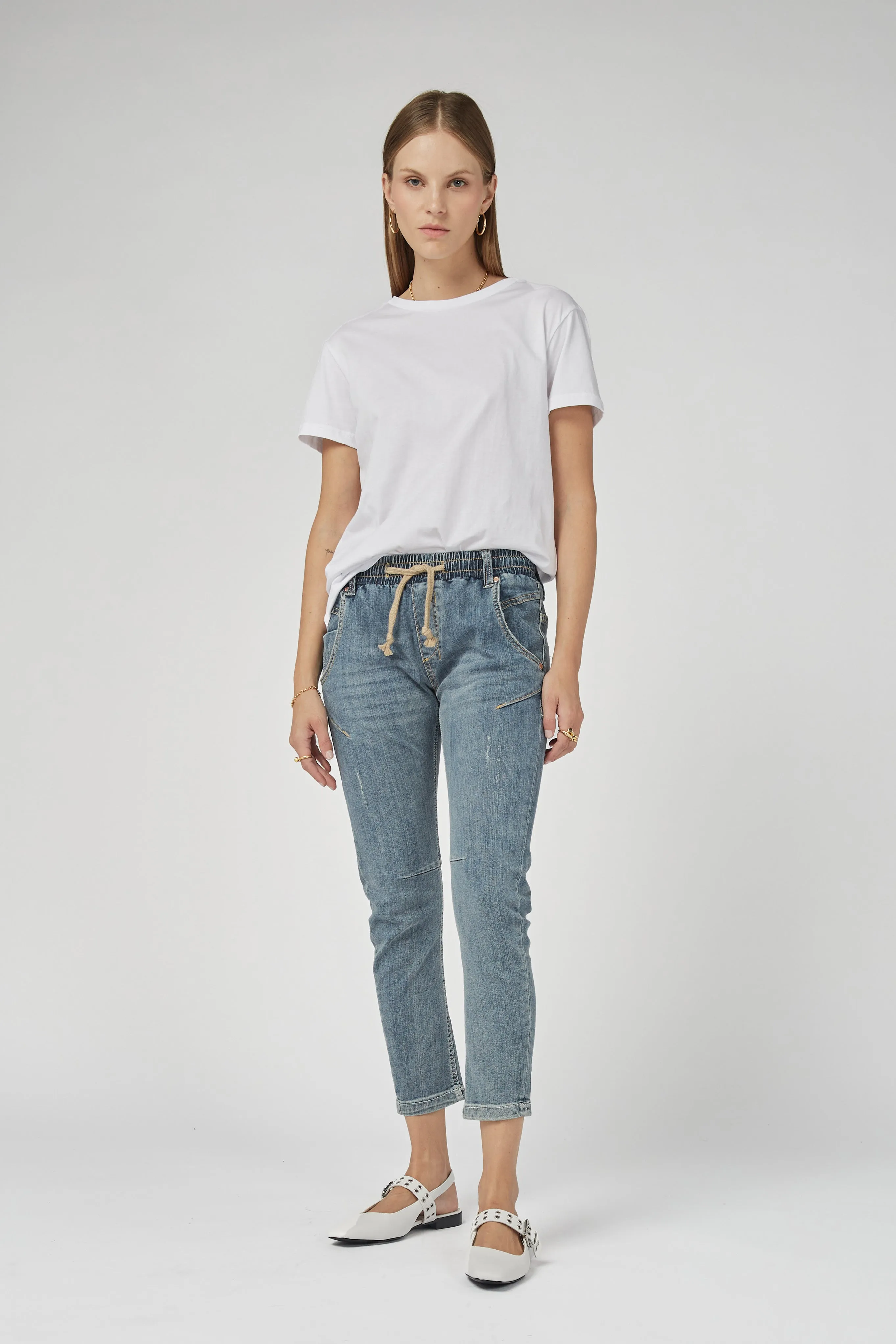 Active Sunbleached Jeans