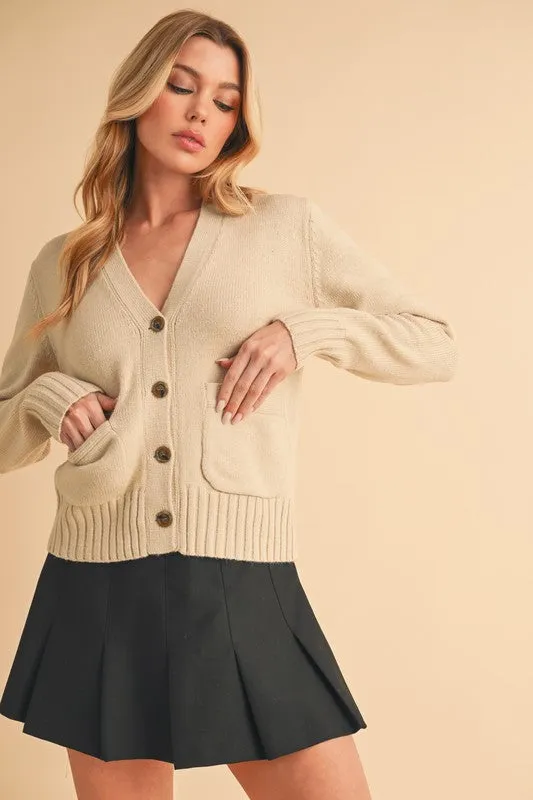 Aemi   Co Ribbed Hem Button Down V-Neck Cardigan
