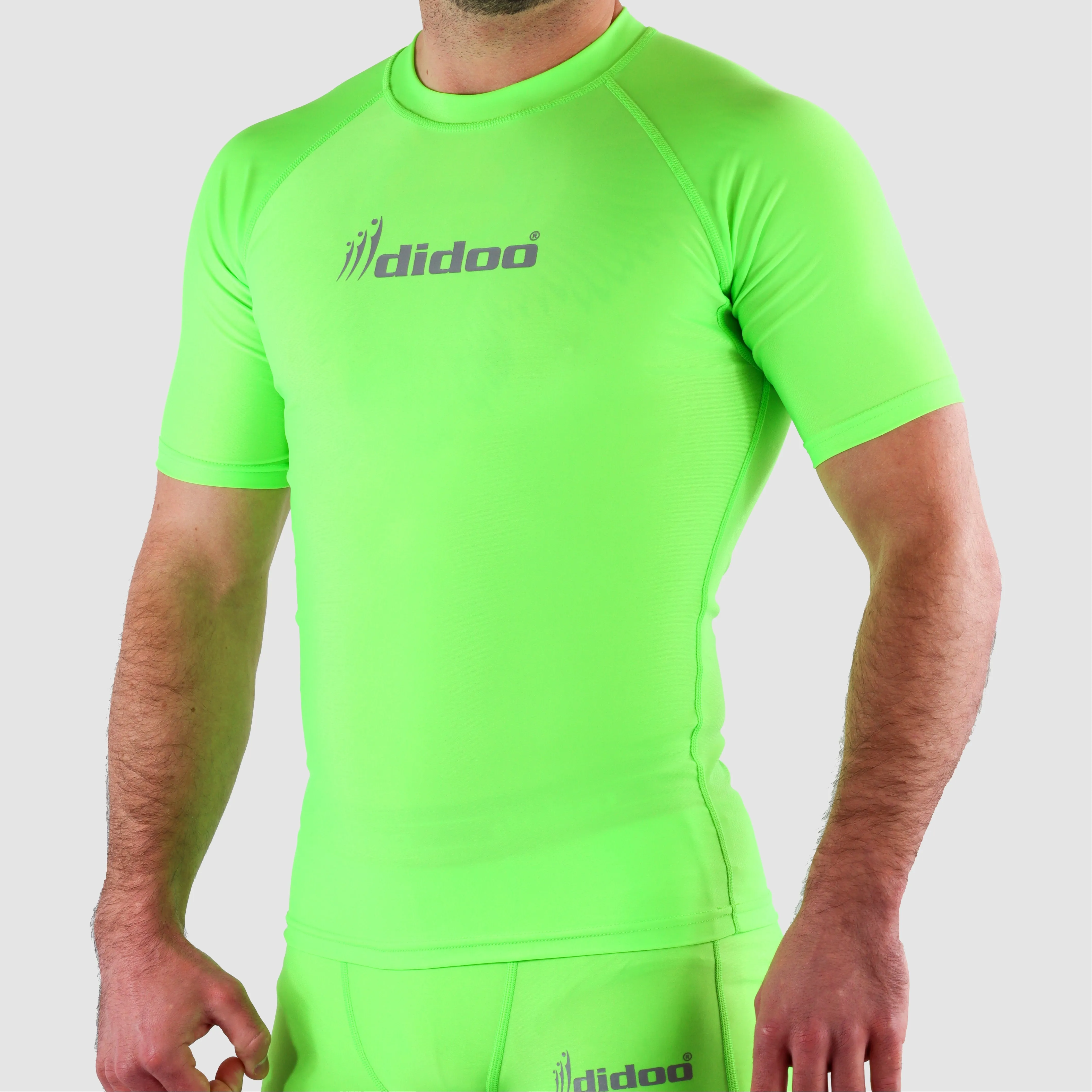 DiDOO Men's Compression Base Layer Short Sleeve Tops