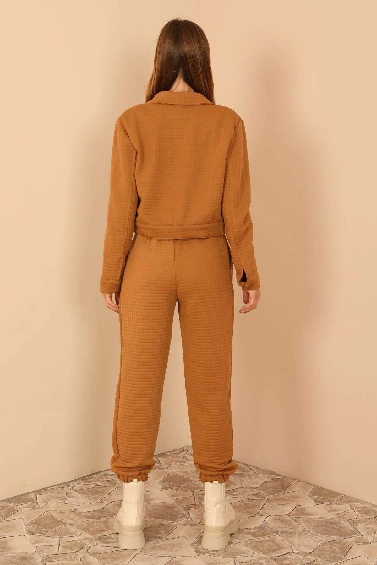 KKT Quilted Fabric Long Sleeve Shirt Collar Short Full Fit Button Up Women Jacket - Light Brown - North Brunswick