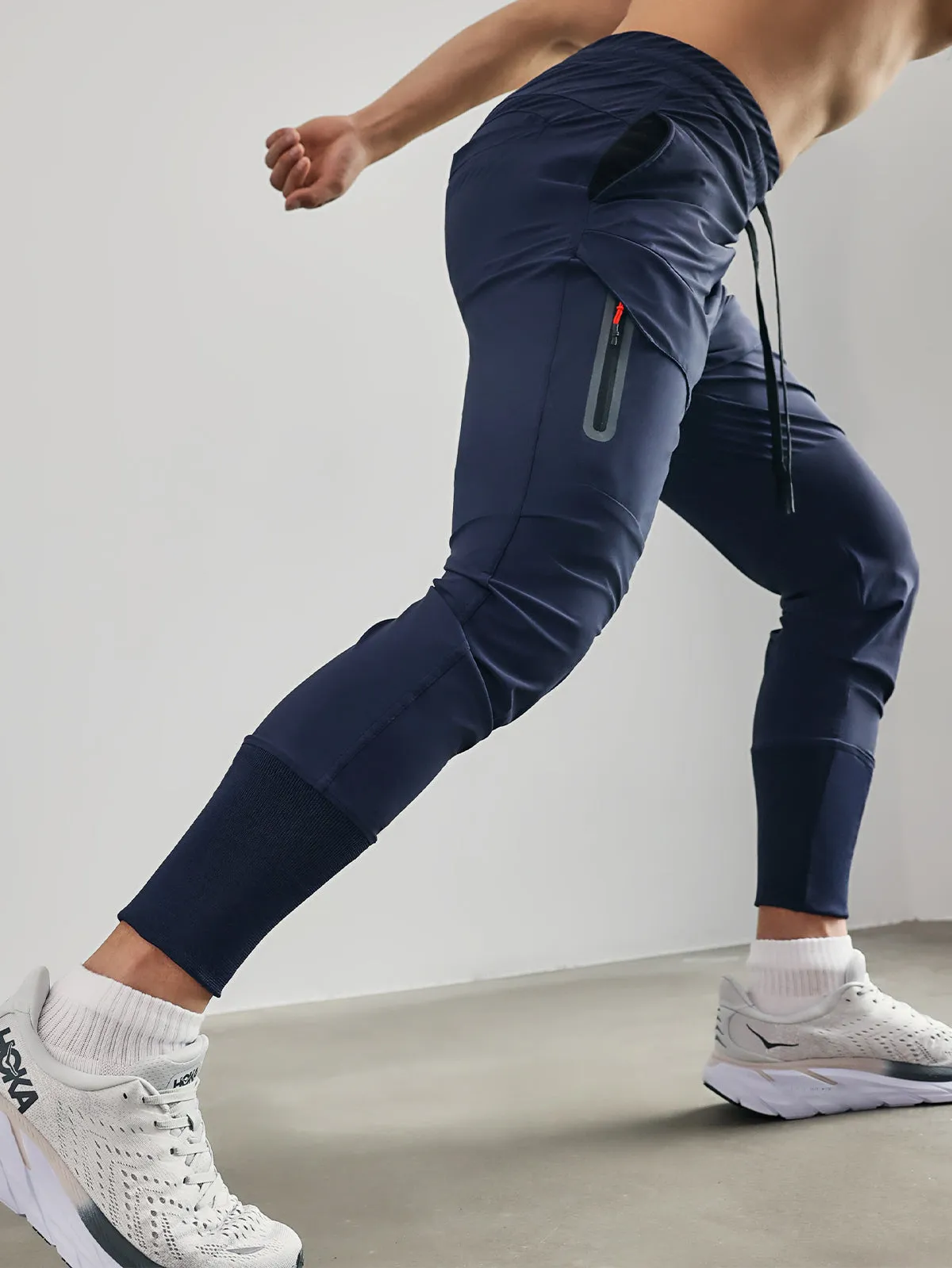 Ryan™️ - Cargo Joggers