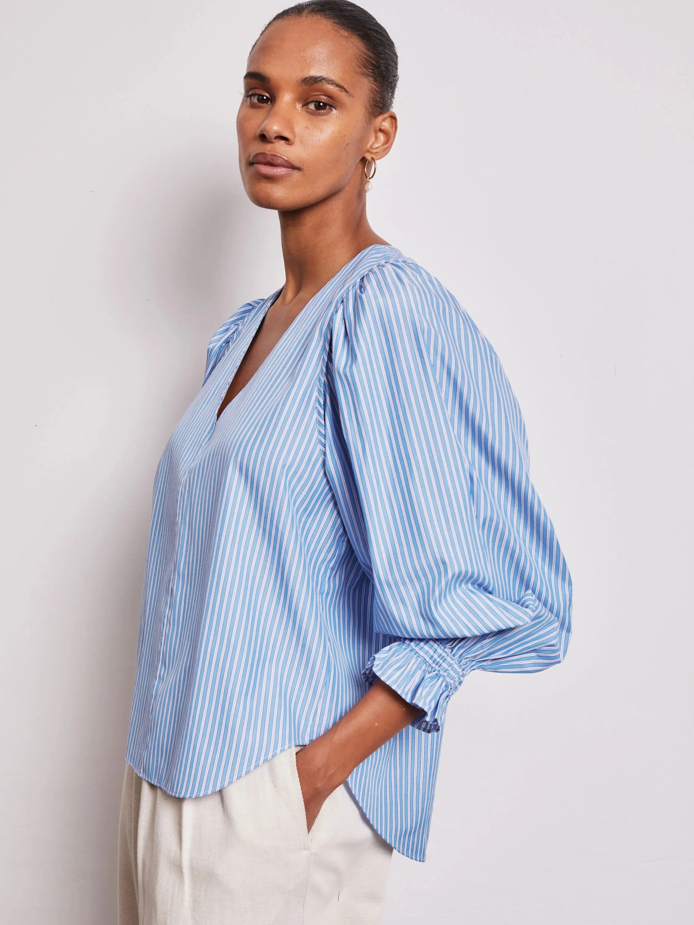 VIVERE Remi V Neck Gathered Cuff Shirt