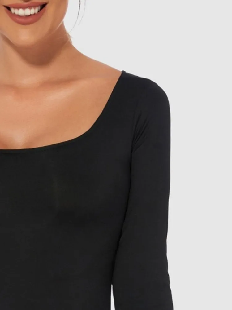 Women’s Scoop Neck Bodysuit – Sleek, Comfortable & Versatile
